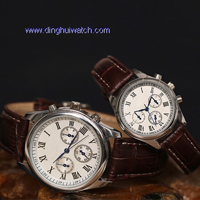 Lover watch with Roman numerals and 3 imitation eyes for decoration Lover watch with Roman numerals and 3 imitation eyes for decoration