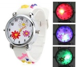 Fashion kids watch silicone strap watch